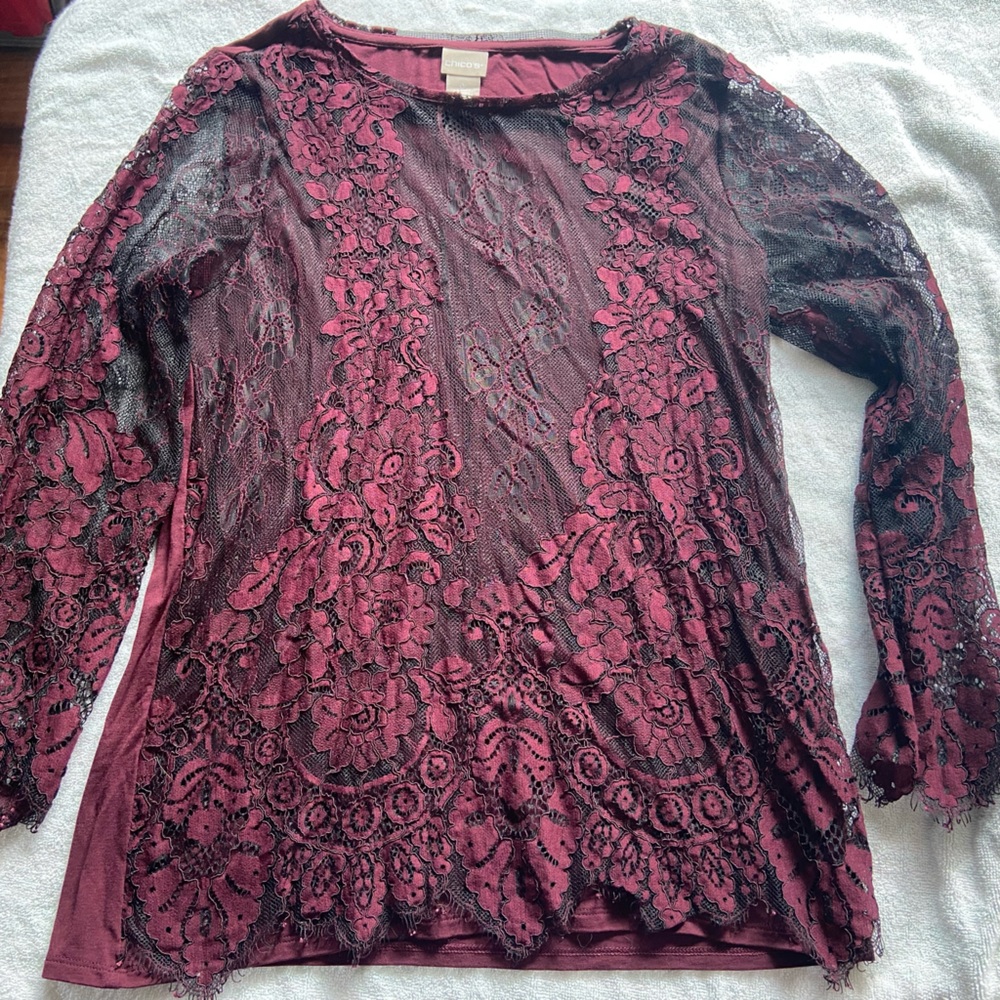 Chico’s size 0 lace and cotton long sleeve shirt